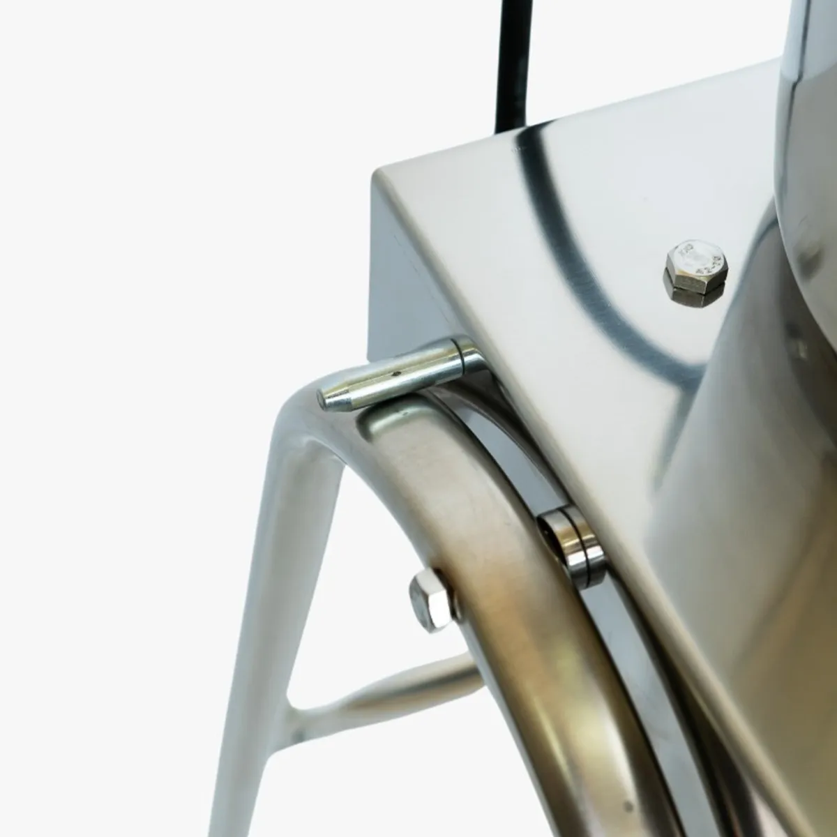 Liquidificador Basculante 15 Litros Baixa Rotação Croydon 1 CV com Cavalete Inox Bivolt LI15 - Imagem 4